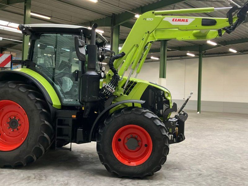 Claas Arion 550 mit FL 120