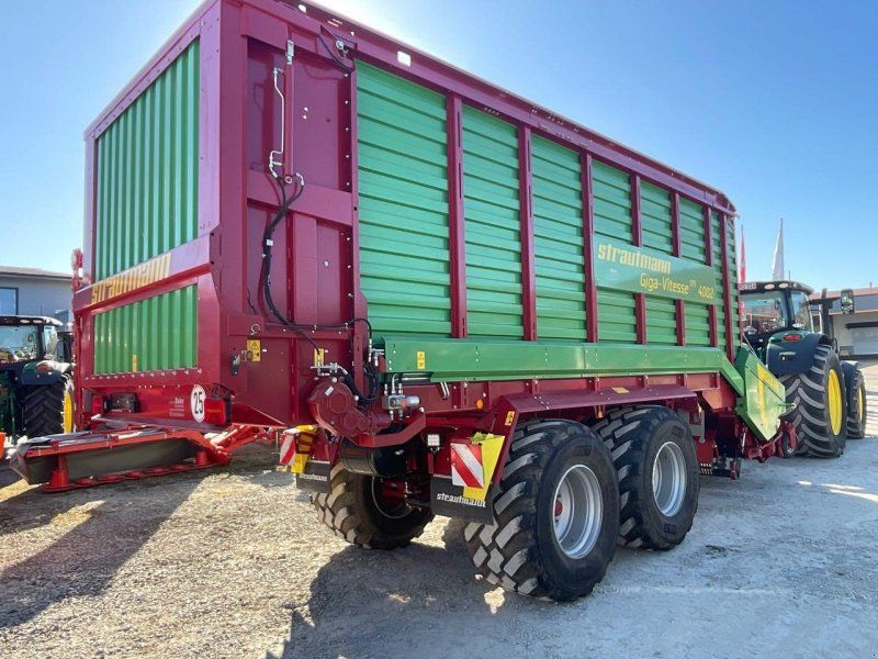 Strautmann Giga Vitesse CFS 4002