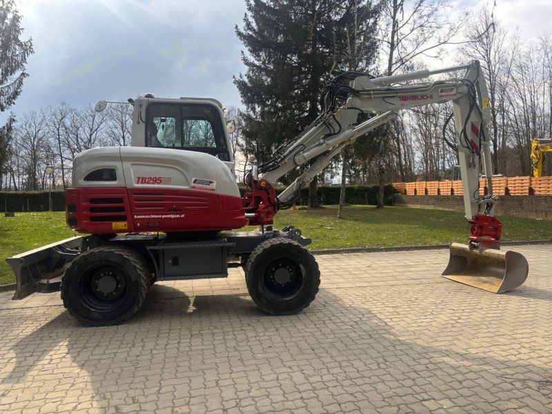 Takeuchi TB 295 W