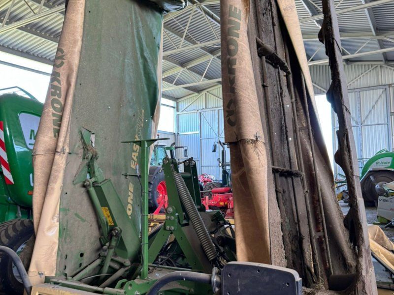 Krone Easy Cut 320F/B890
