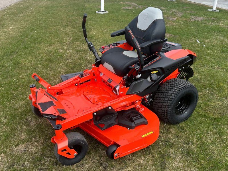 Ariens ZERO-TURN IKON