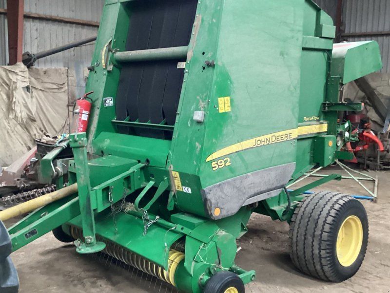 John Deere 592