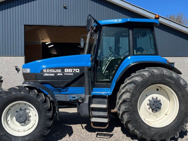 New Holland 8670 Lavt timetal kun 5600 timer