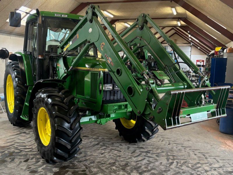 John Deere 6600 med Hauer POM S130 frontlæsser