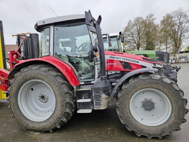 Massey Ferguson 5S.115 DYNA-4 CLUSIVE