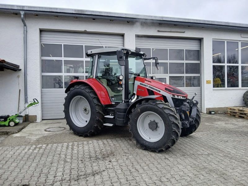Massey Ferguson 5S.115 DYNA-4 CLUSIVE