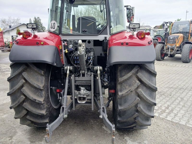 Massey Ferguson 5S.115 DYNA-4 CLUSIVE