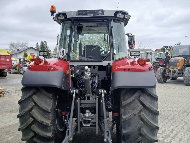 Massey Ferguson 5S.115 DYNA-4 CLUSIVE