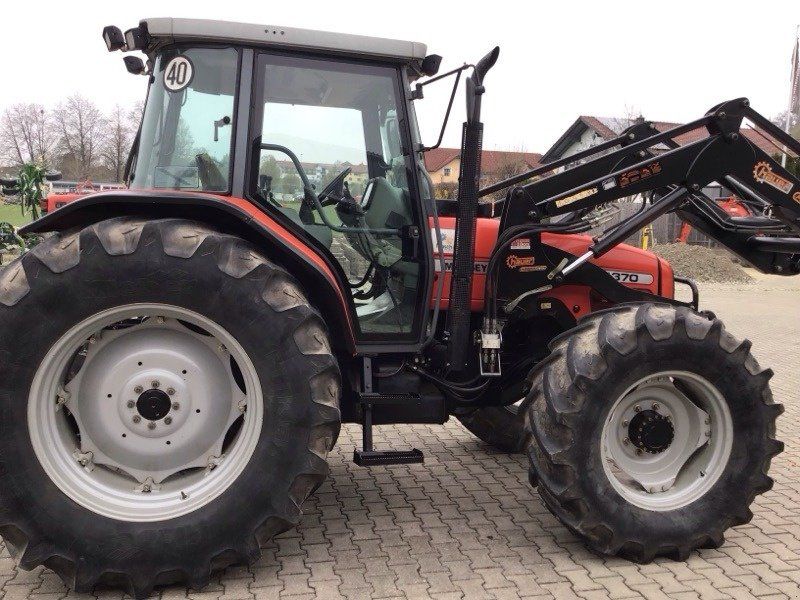 Massey Ferguson 4370