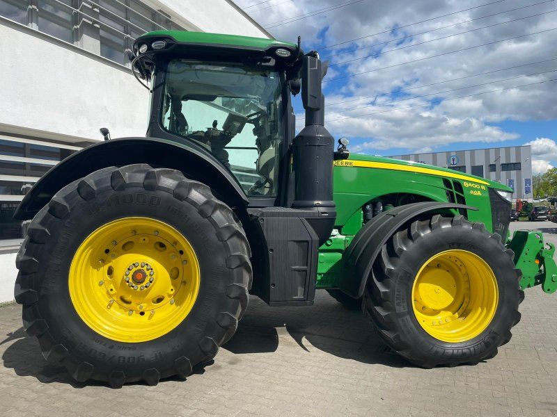 John Deere 8400 R 8400R mit Zwillingsbereifung