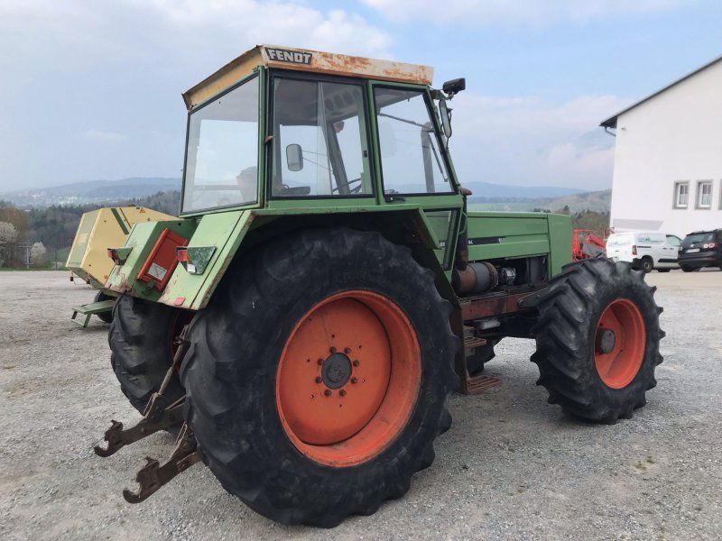 Fendt Favorit 615 LS