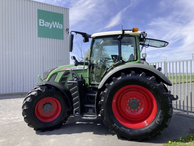 Fendt 724 VARIO S4 PROFI PLUS