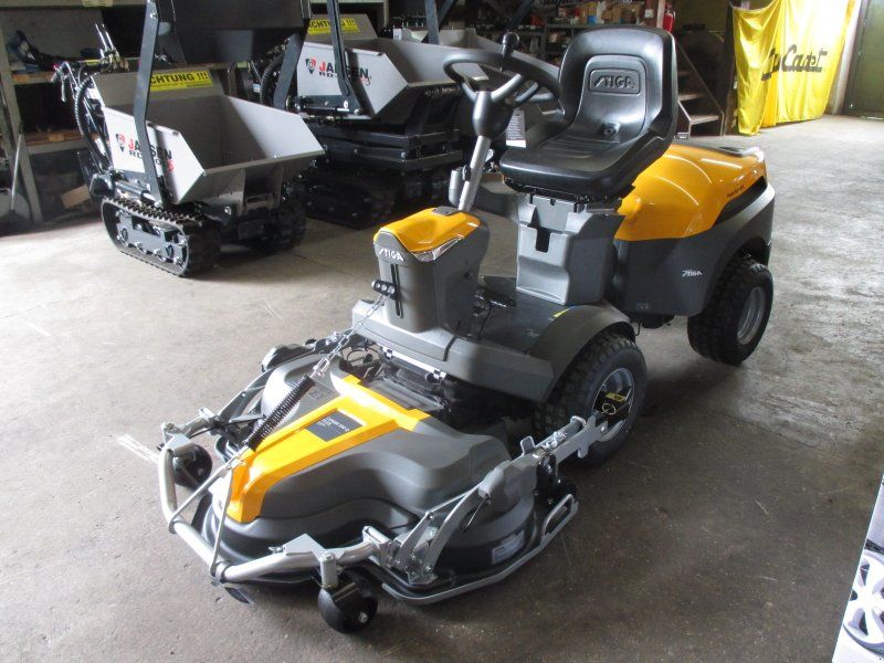 Stiga Frontmäher Park 500 WX Allrad 2-Zylinder mit Mähwerk Combi 100 Q