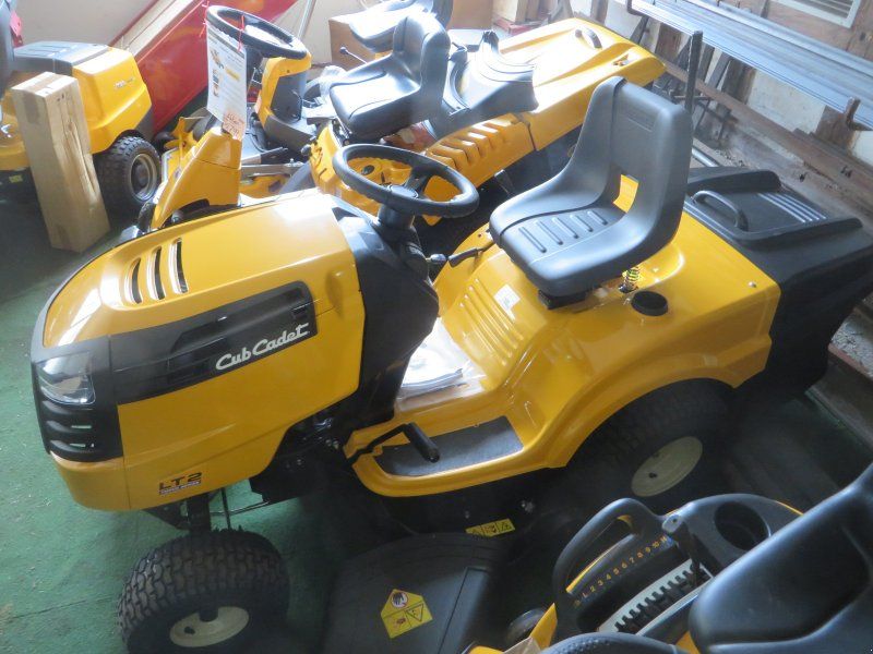 Cub Cadet LT2NR92 Hydrostat