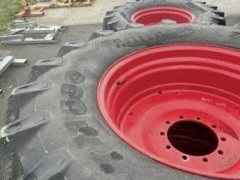 Trelleborg 600/65R28+710/70R38 TB