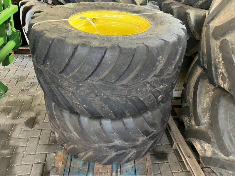 Vredestein 520/55R22.5
