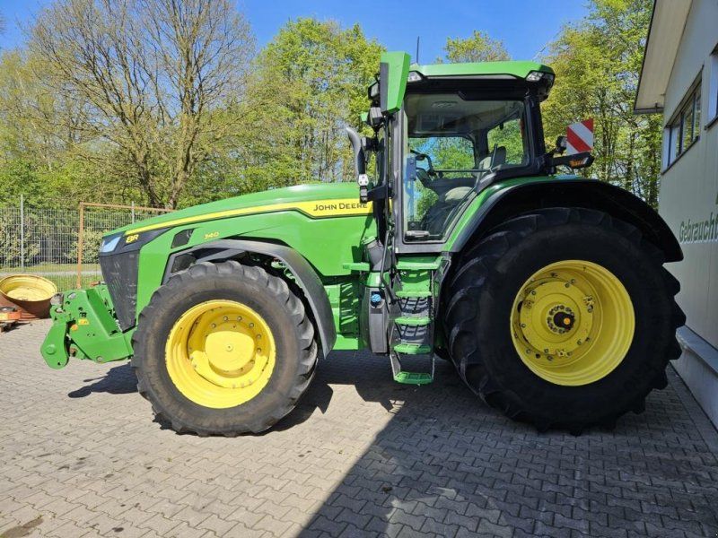 John Deere 8R340