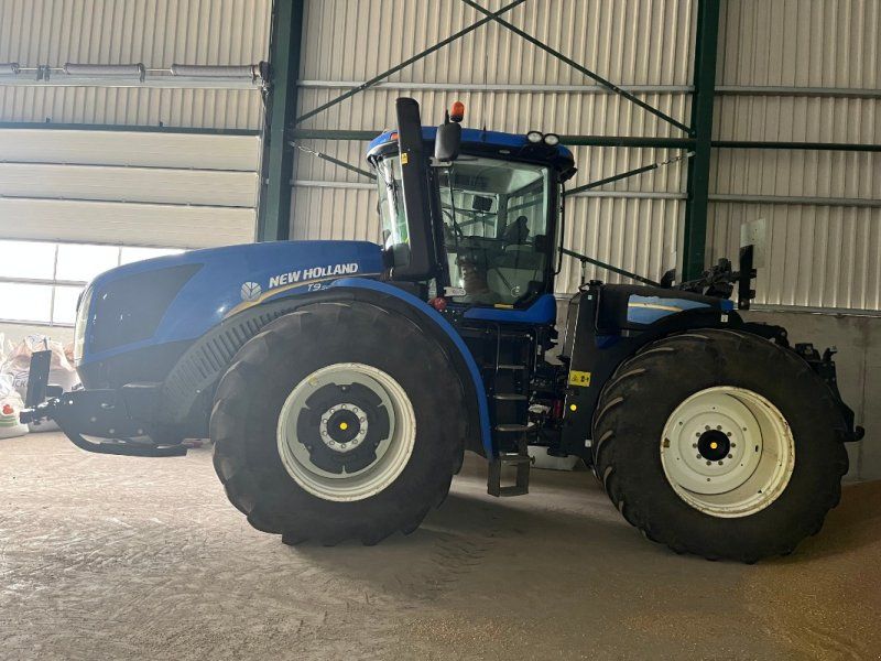 New Holland T9.560