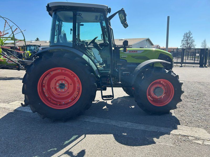 Claas Axos 240 Advanced