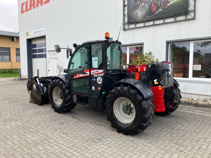 Massey Ferguson TH.7038