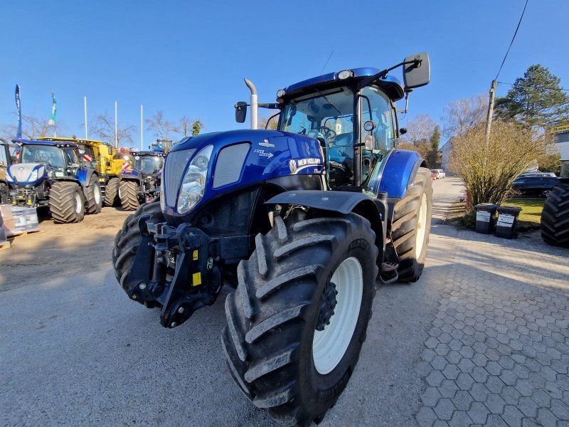 New Holland T7.270