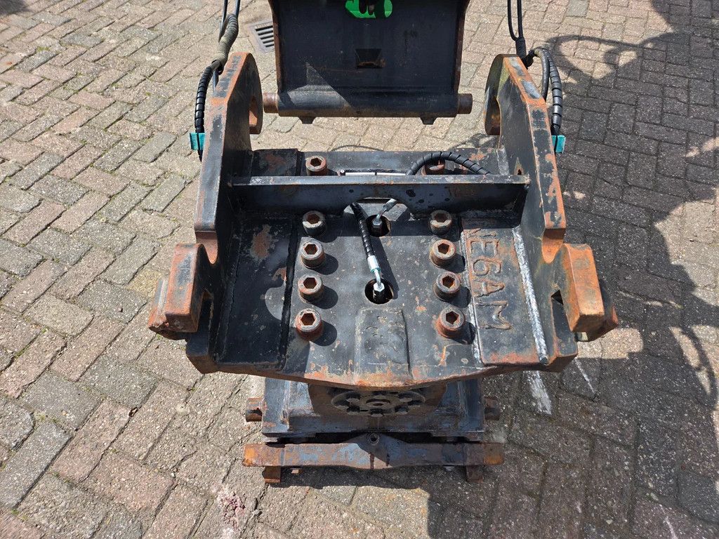 Beco hydraulisch kantelstuk CW30/40