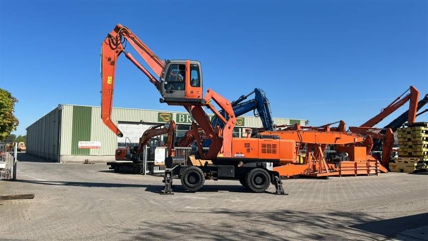 Hitachi Overslagkraan ZX 210 W