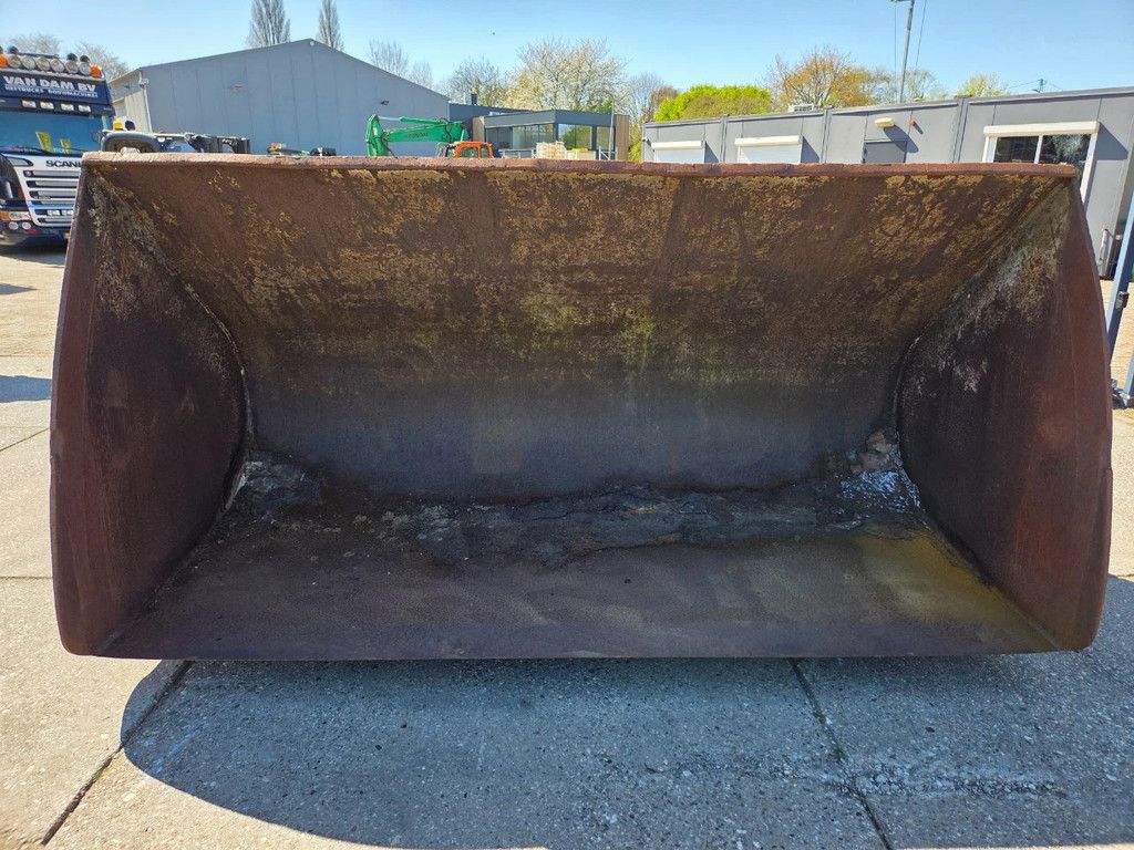 Overige volumebak voor loader Systeem 2000