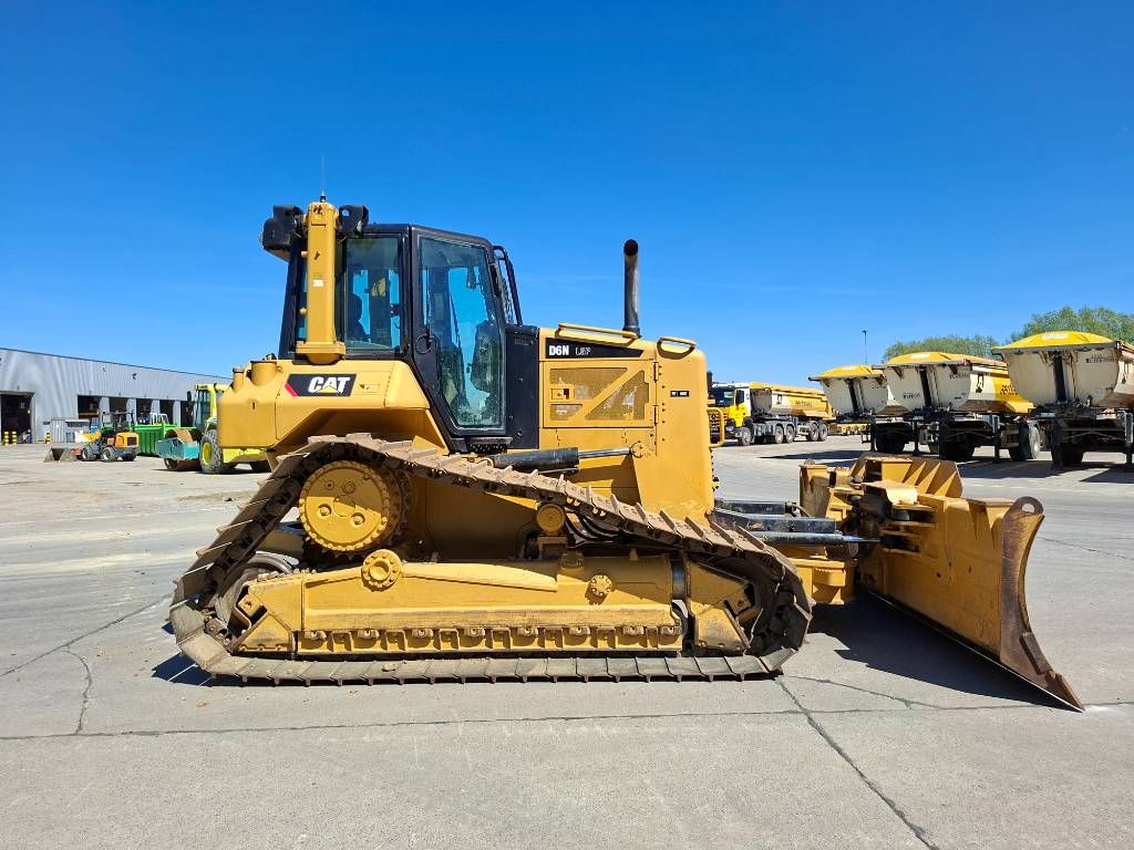 CAT D 6 N LGP