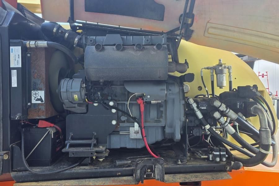 JLG 860SJ Diesel, 4x4 Drive, 28.2m Working Height, 22.