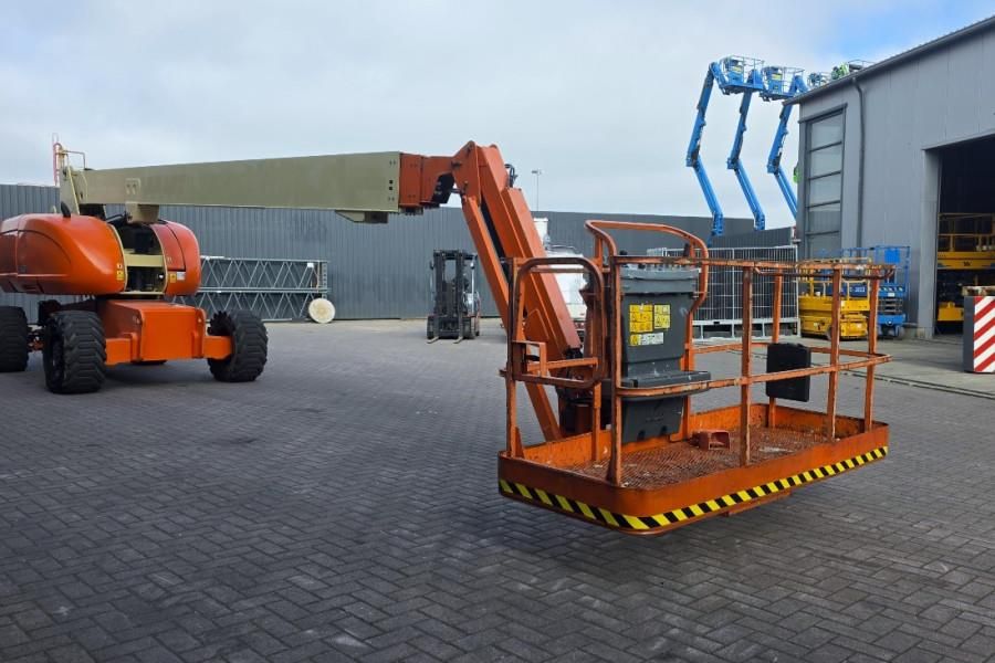 JLG 860SJ Diesel, 4x4 Drive, 28.2m Working Height, 22.