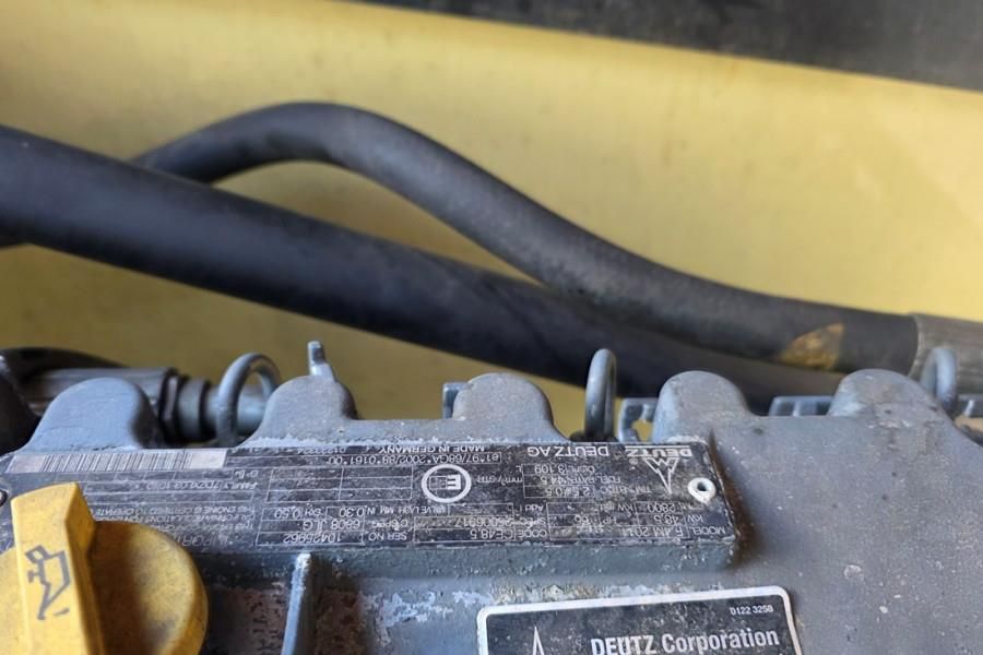 JLG 860SJ Diesel, 4x4 Drive, 28.2m Working Height, 22.