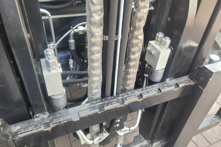 Manitou M30-4 D ST5 S1 EU Diesel, 4x4 Drive, 3t Capacity,