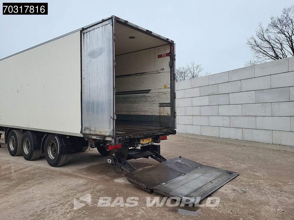 Tracon TO 3 3 axles Tailgate Hardwood floor Steering axle