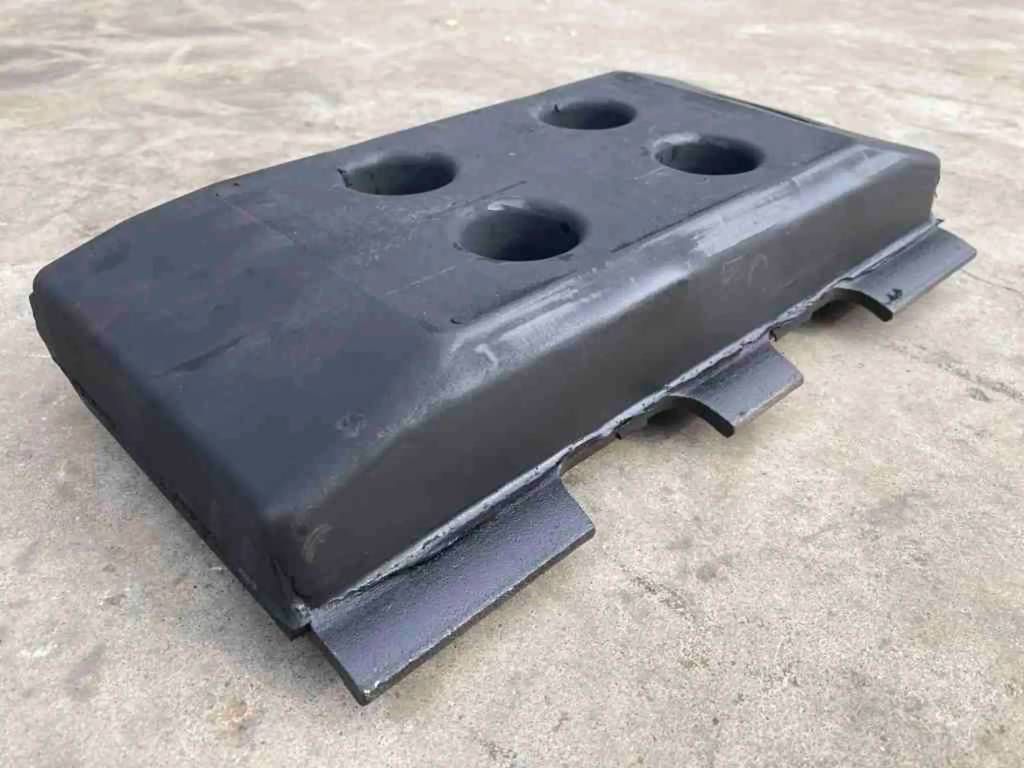 Volvo Rubber Asphalt Pads