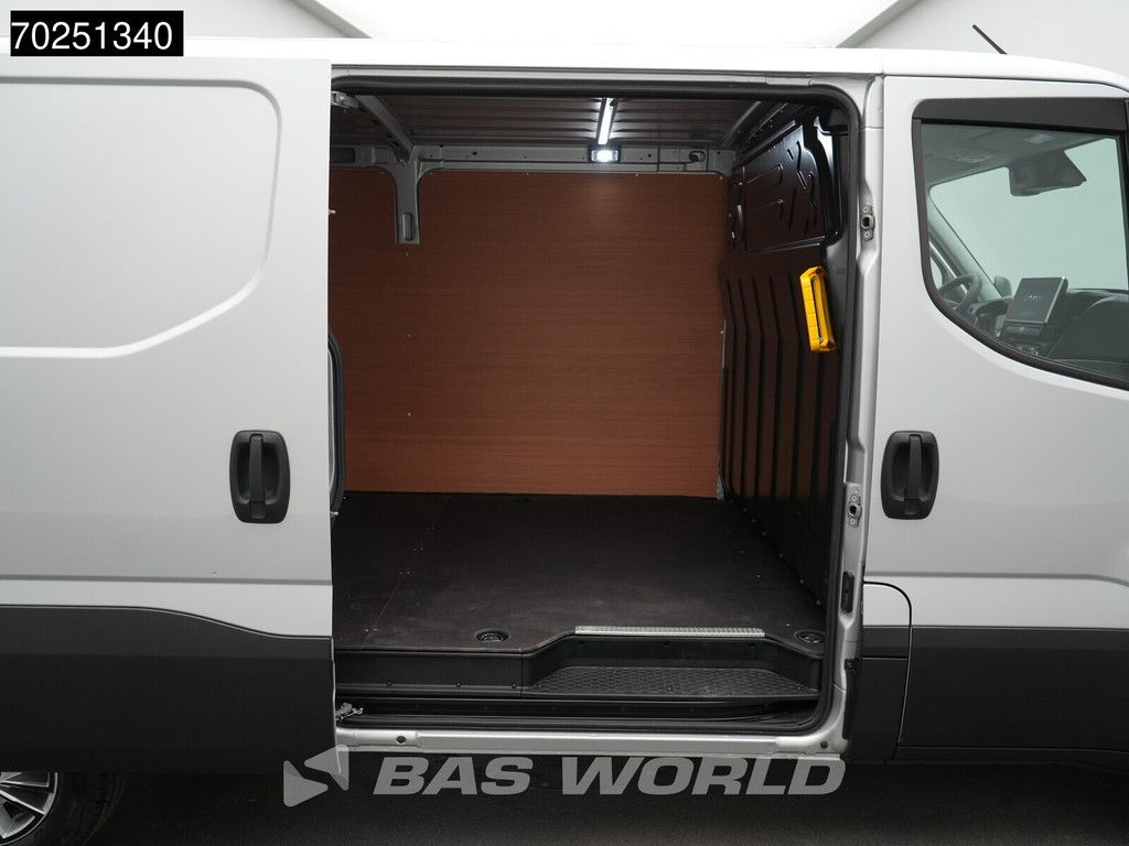 Iveco Daily 35S21 BPM VRIJ! 3.0L Automaat L2H1 210PK Laag Dak 2025-Model 3,5t Trekhaak ACC Navi LED Camera Parkeersensoren Euro6 L2 8m3 Klima AHK