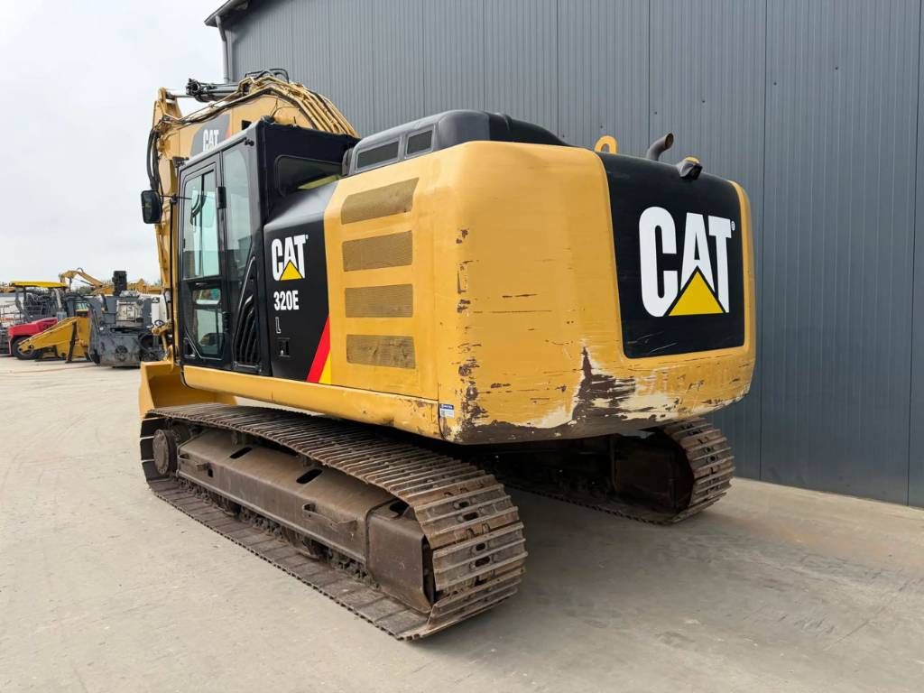 CAT 320E L