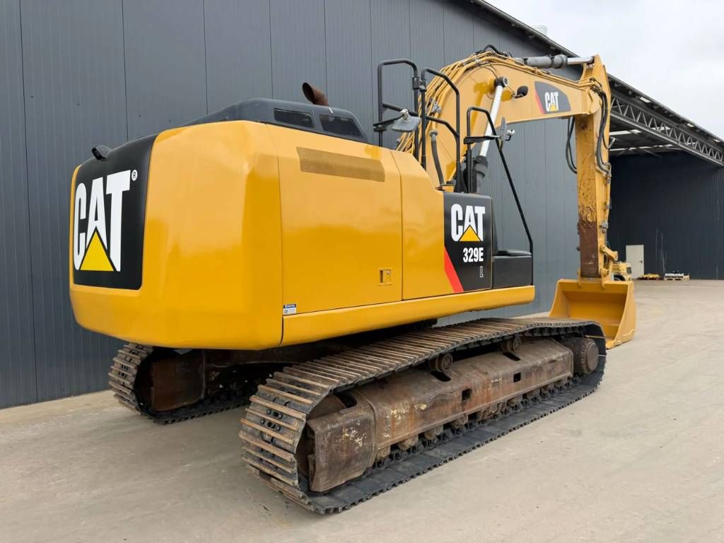 CAT 329E L - NEW CHAINS AND TRACKS