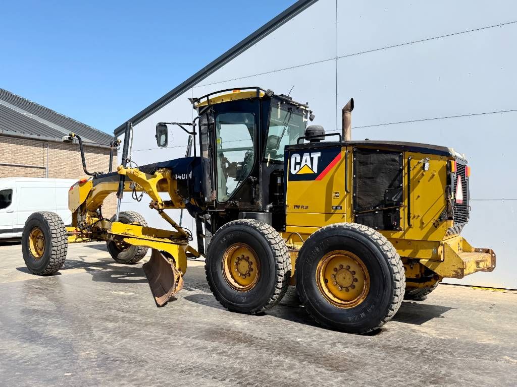 CAT 140M VHP Plus - Joysticks Controls / Top Condition