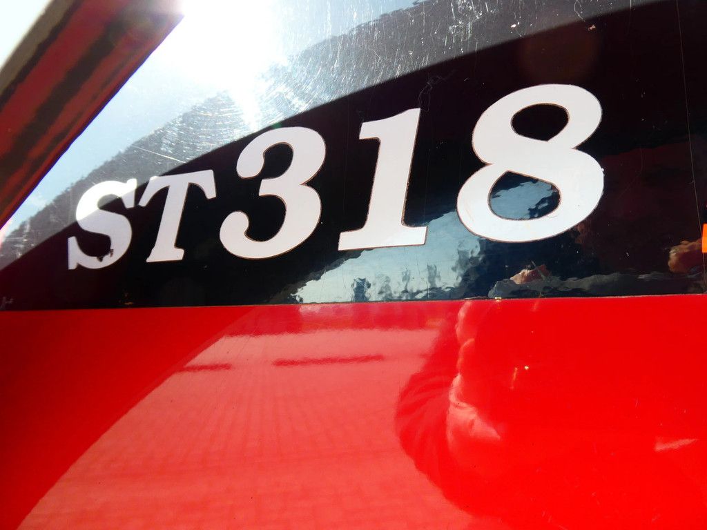 Shibaura ST318 4wd HST / 1373 Draaiuren / Voorlader