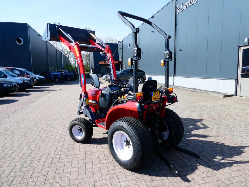 Shibaura ST318 4wd HST / 1373 Draaiuren / Voorlader