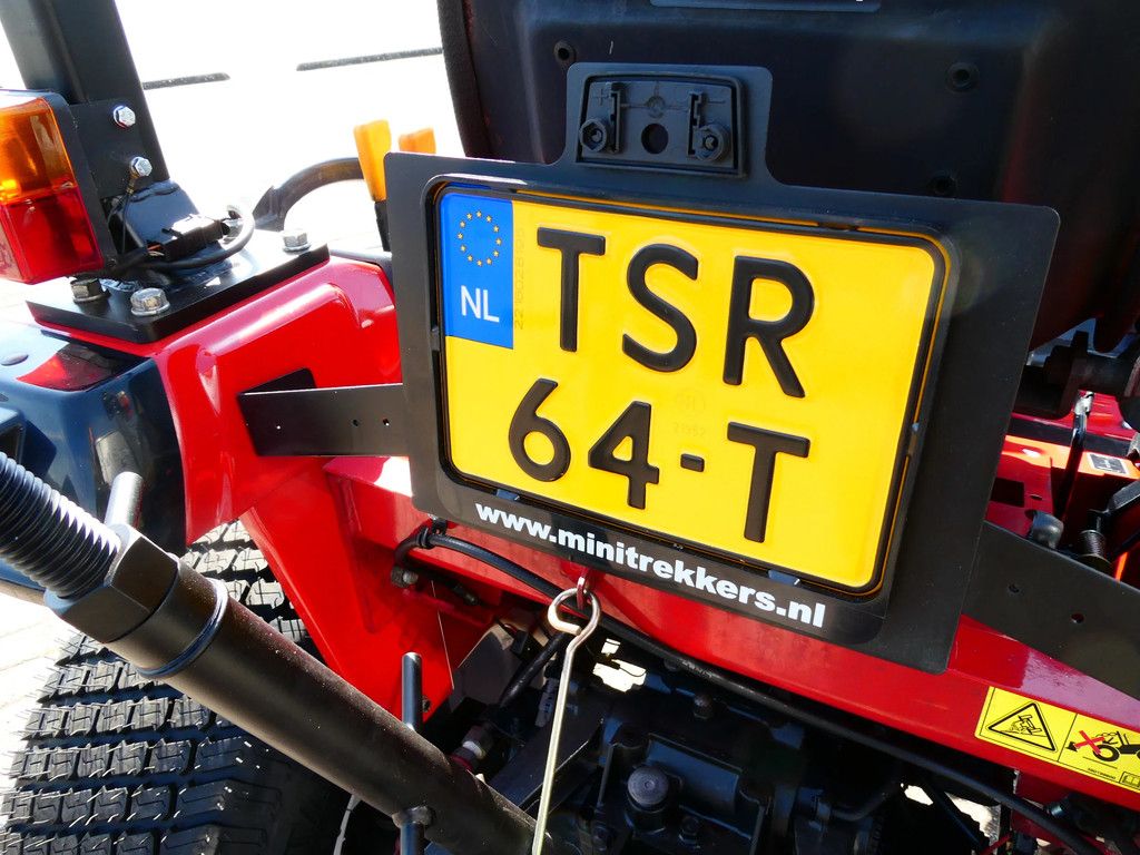 Shibaura ST318 4wd HST / 1373 Draaiuren / Voorlader