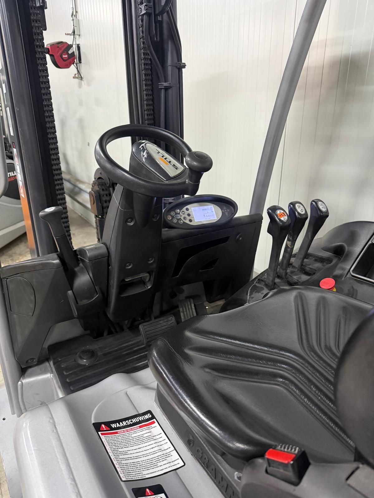 Heftruck Still RX 60-25 2016 8921 uur triplo 4890 met Side shift