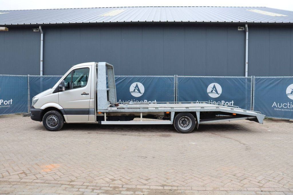 Tow truck Mercedes-Benz Sprinter Diesel 191hp 2017