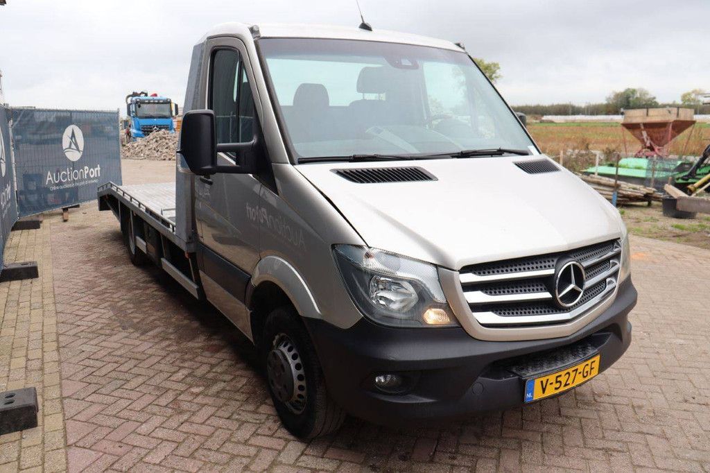 Tow truck Mercedes-Benz Sprinter Diesel 191hp 2017
