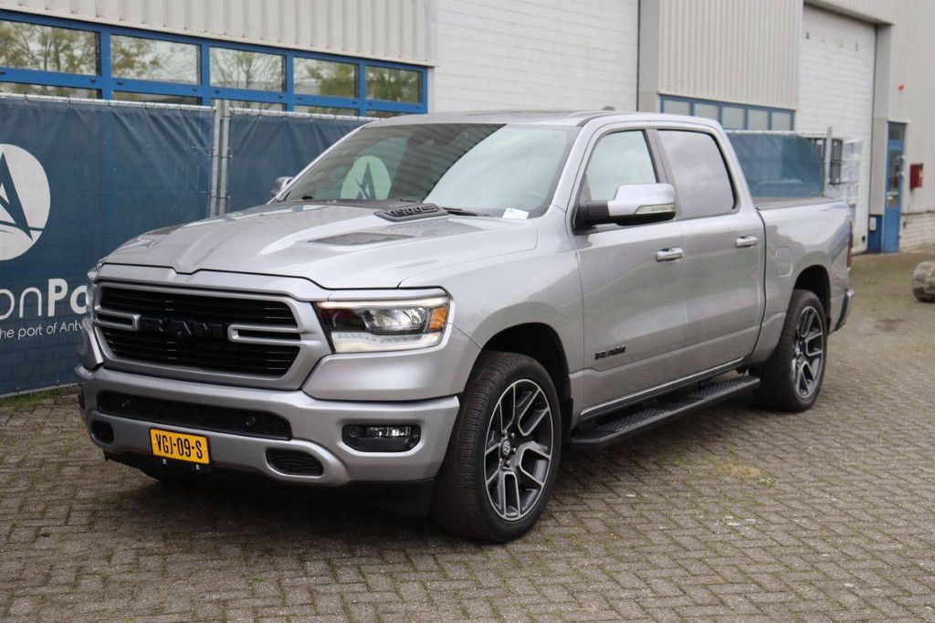 Dodge RAM 1500 Petrol 402hp 2020