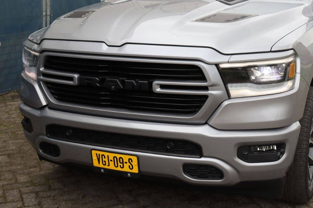Dodge RAM 1500 Petrol 402hp 2020