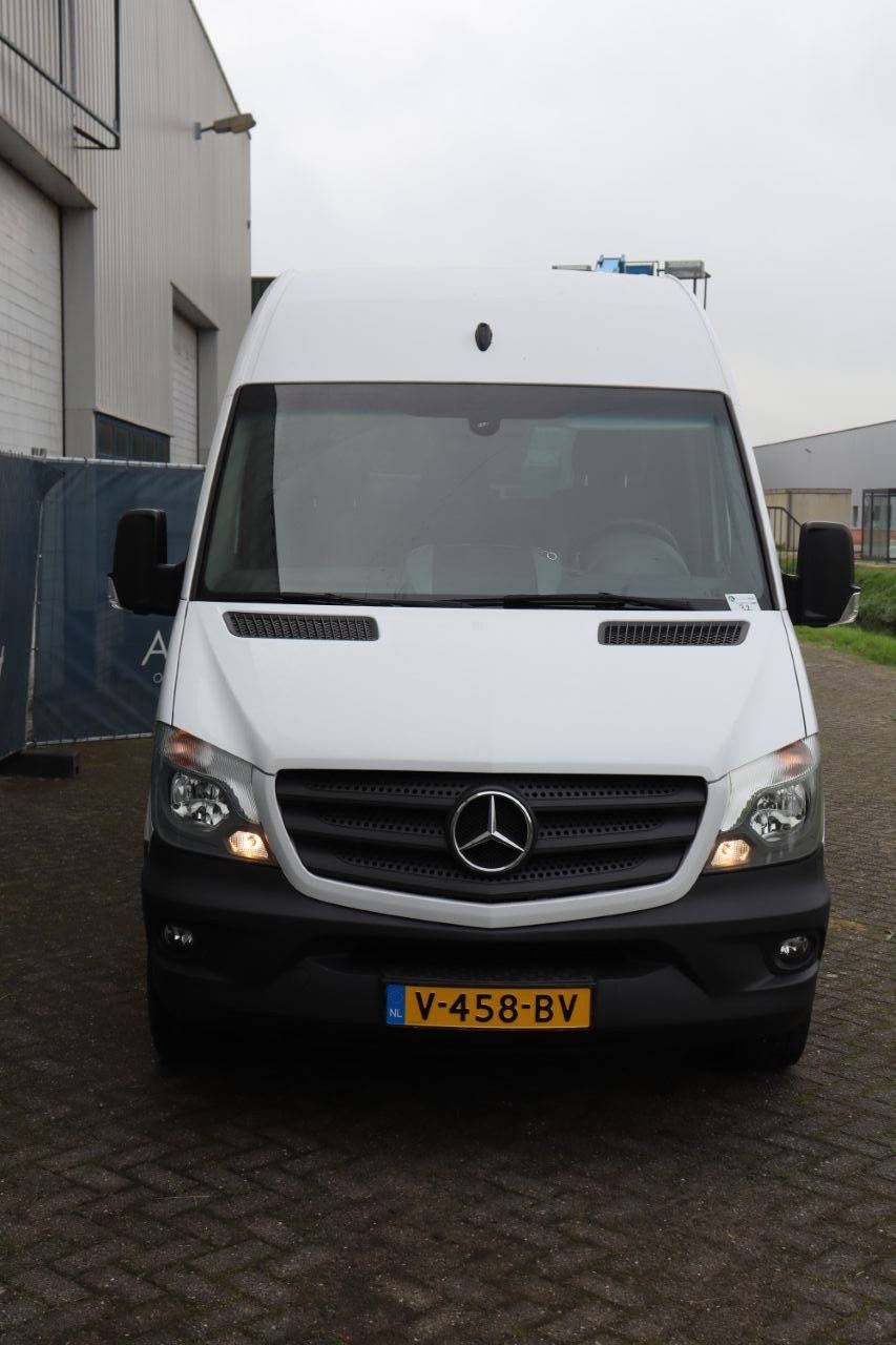 Mercedes-Benz Sprinter Diesel-Transporter 143 PS 2016
