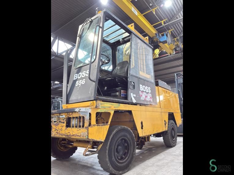 Side loaders Diesel Boss 556-MK5 1997 Outdoor tires