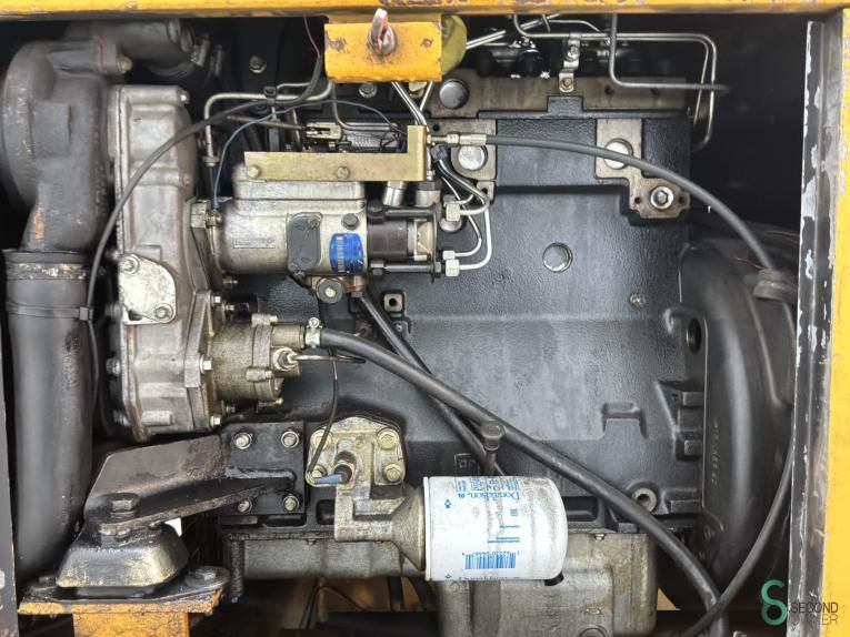 Side loaders Diesel Boss 556-MK5 1997 Outdoor tires